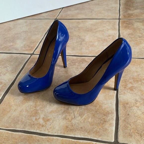ALDO Patent Leather Pumps - Picture 3 of 13